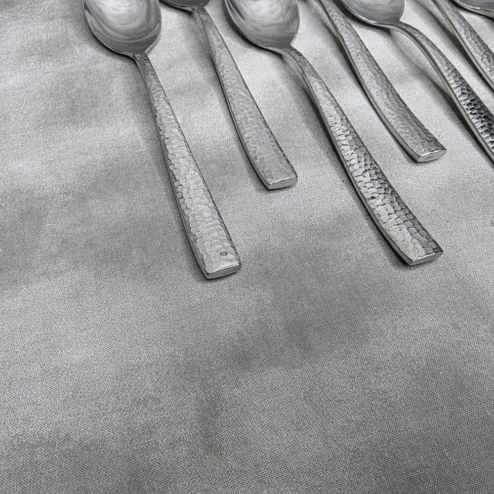(X11) Hammered Stainless Dinner Spoons 7 5/8
